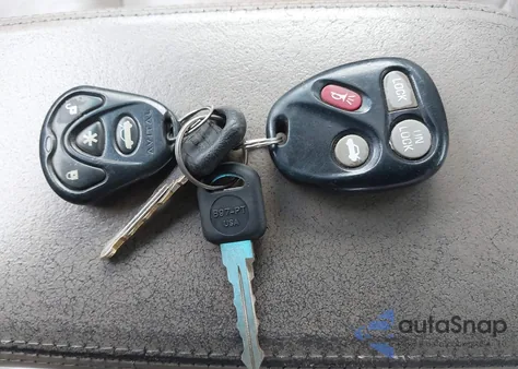 1997 Buick Park Avenue Ultra Cmi из США, поврежденный, VIN 1G4CU5211V4657969